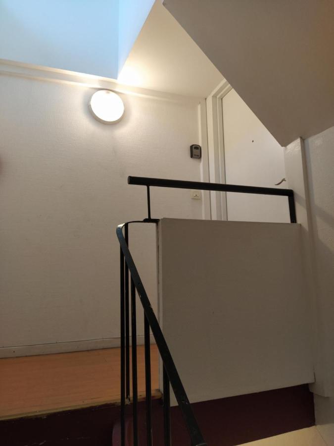 Wallis Yourhosthelper Reims Exterior foto